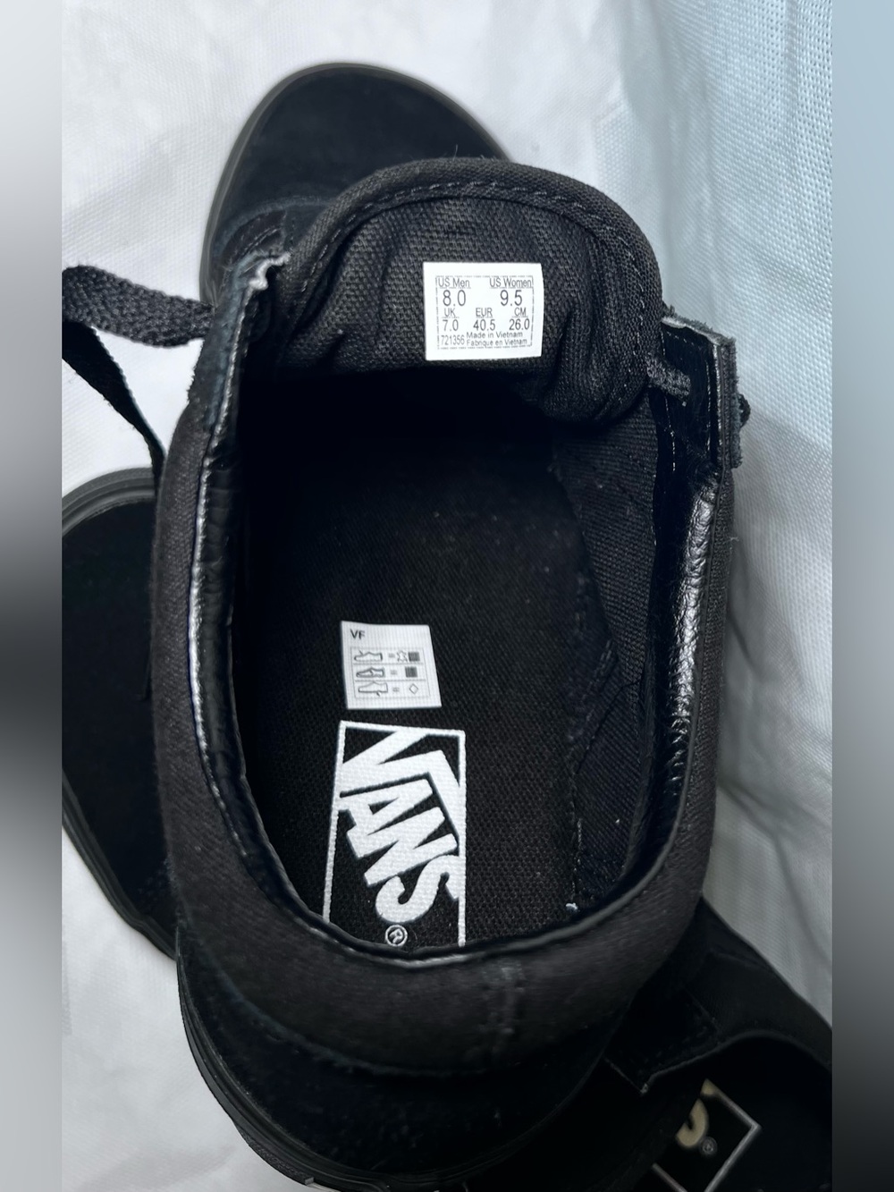 Vans Men’s Black Canvas Low-Top Sneaker with White Logo M,8.0- W,9.5